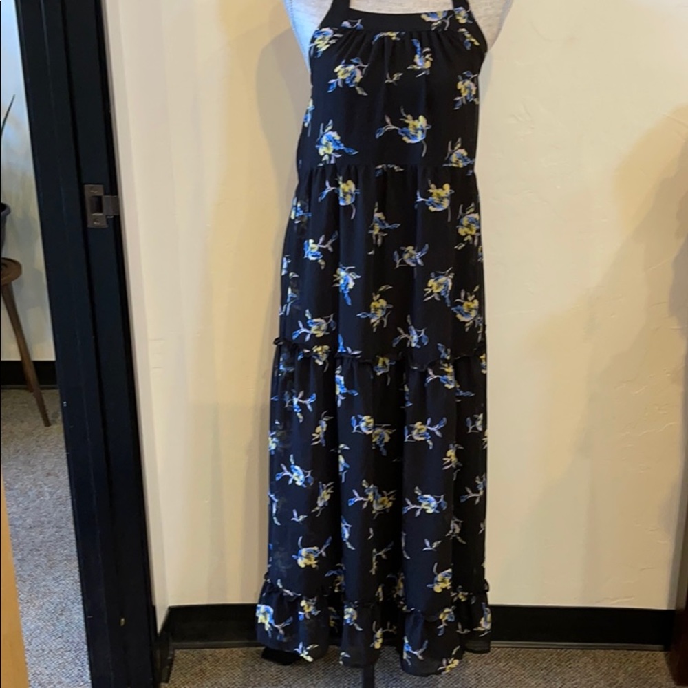 Who What Wear XS Long Black Floral Halter Dress
